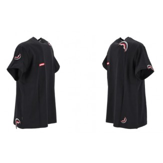 T-shirt be a shark boxy Sprayground