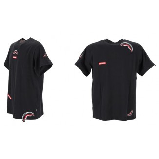 T-shirt be a shark boxy Sprayground